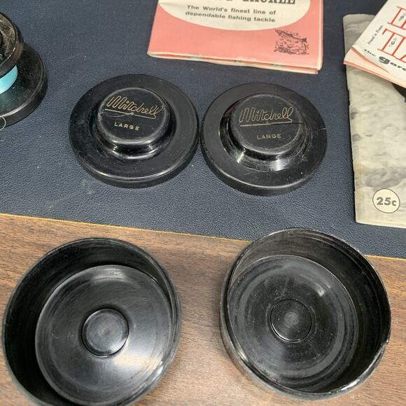 Vintage Garcia Mitchell 300 Spinning Reel - Made In France Manuals Extra Spools - Picture 8 of 16